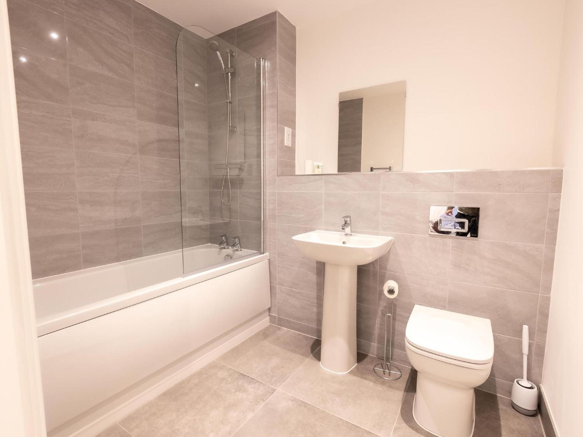 Pristine 1 And 2 Bedroom Apartments Near Business District By Belvilla เบอร์มิงแฮม ภายนอก รูปภาพ
